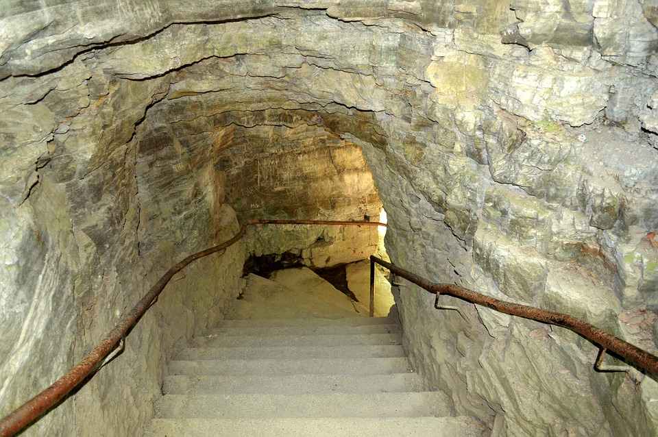 Ce cabluri electrice ar trebui sa folosesti la amenajarea incaperilor subterane