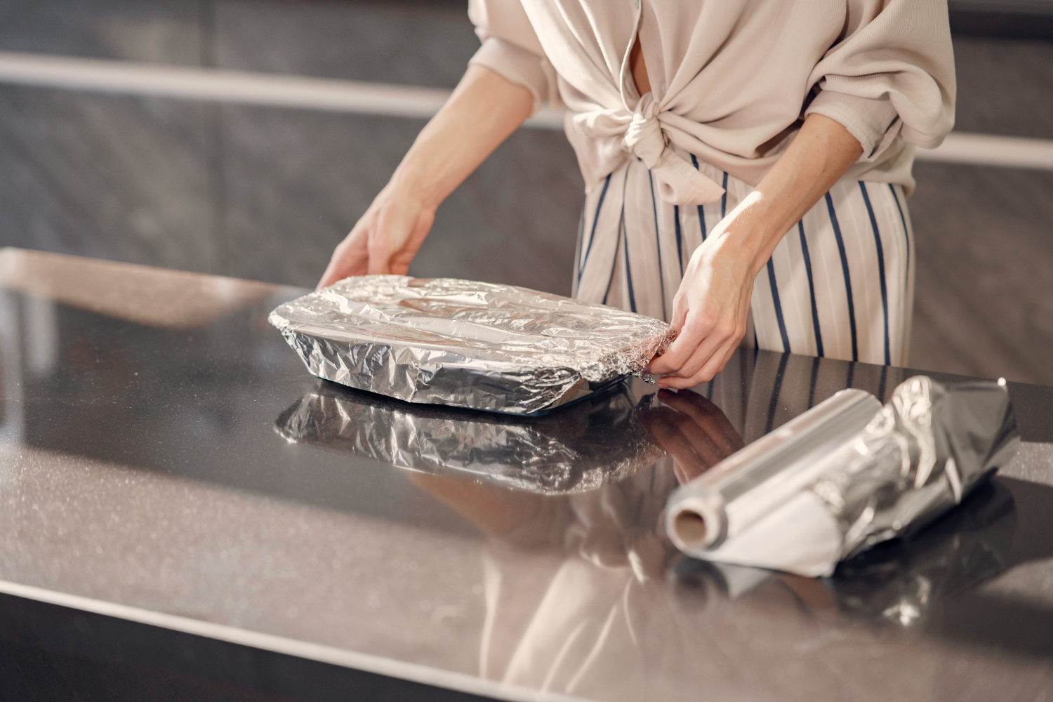 De ce Clienții Apreciază Mai Mult Caserolele din Aluminiu: Avantaje și Beneficii