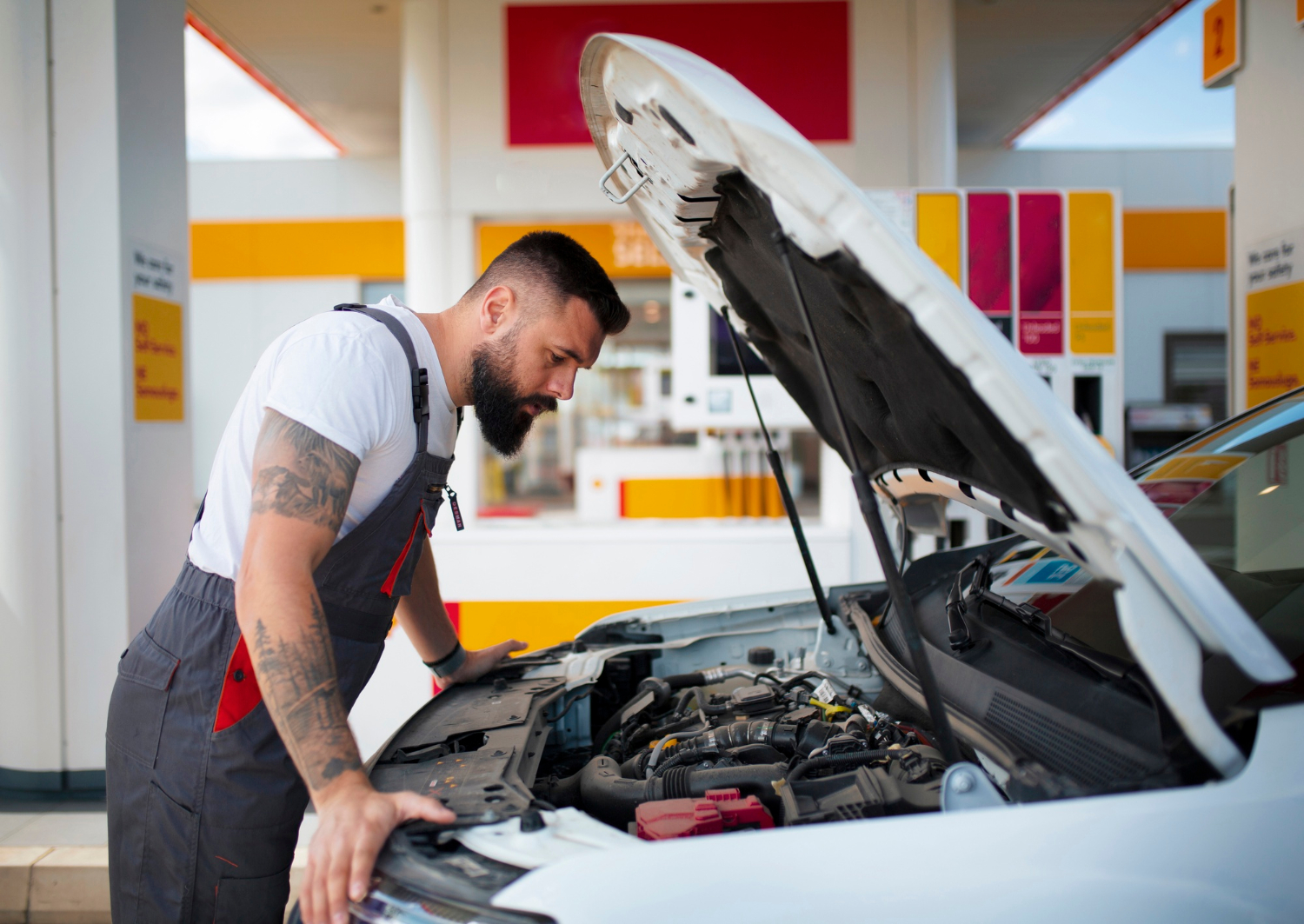 Există diferențe între simptomele pompei de vacuum la mașinile diesel față de cele pe benzină?
