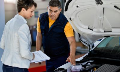Ce trebuie să verific la preluarea mașinii de la centrul de închirieri